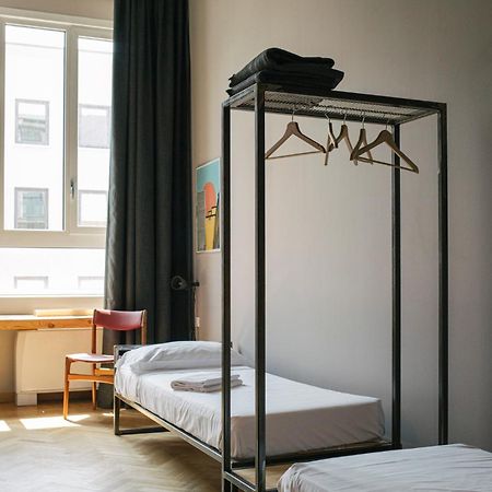 Casabase Hostel Milano Ngoại thất bức ảnh